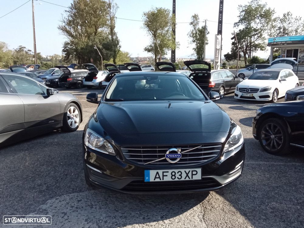 Volvo V60 2.4 D6 Momentum AWD Phev - 2