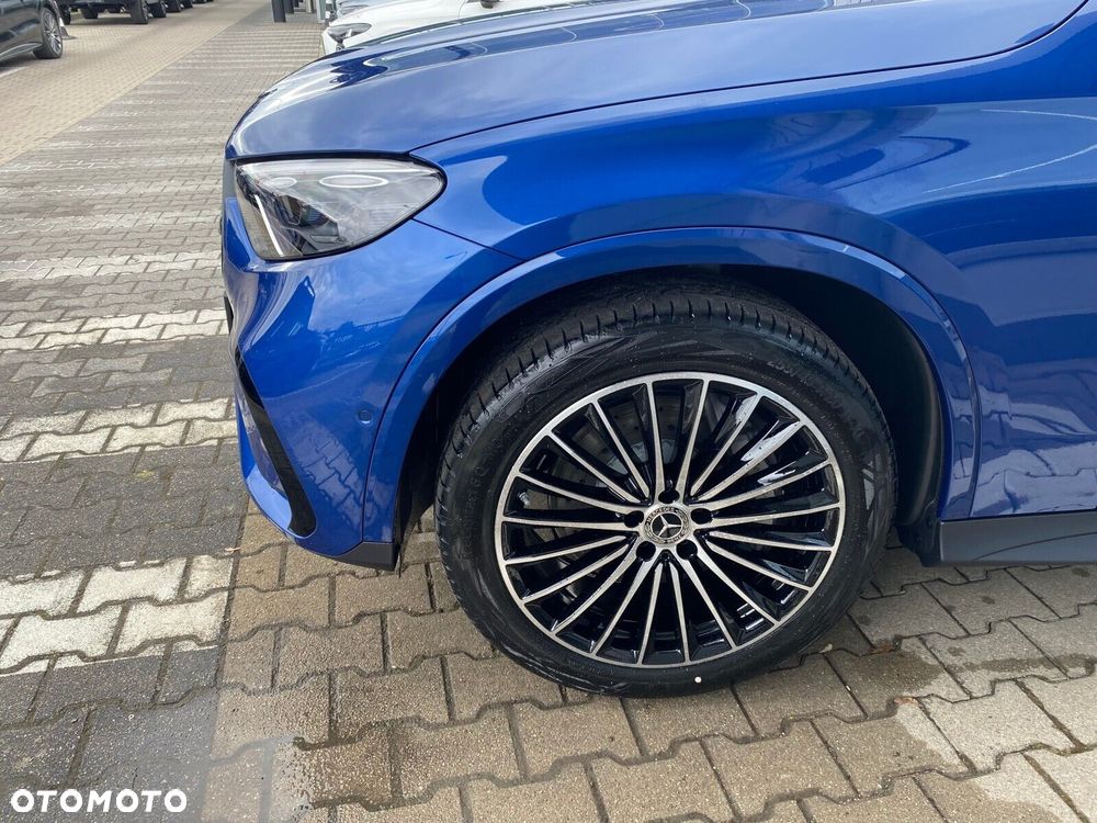 Mercedes-Benz GLC - 7