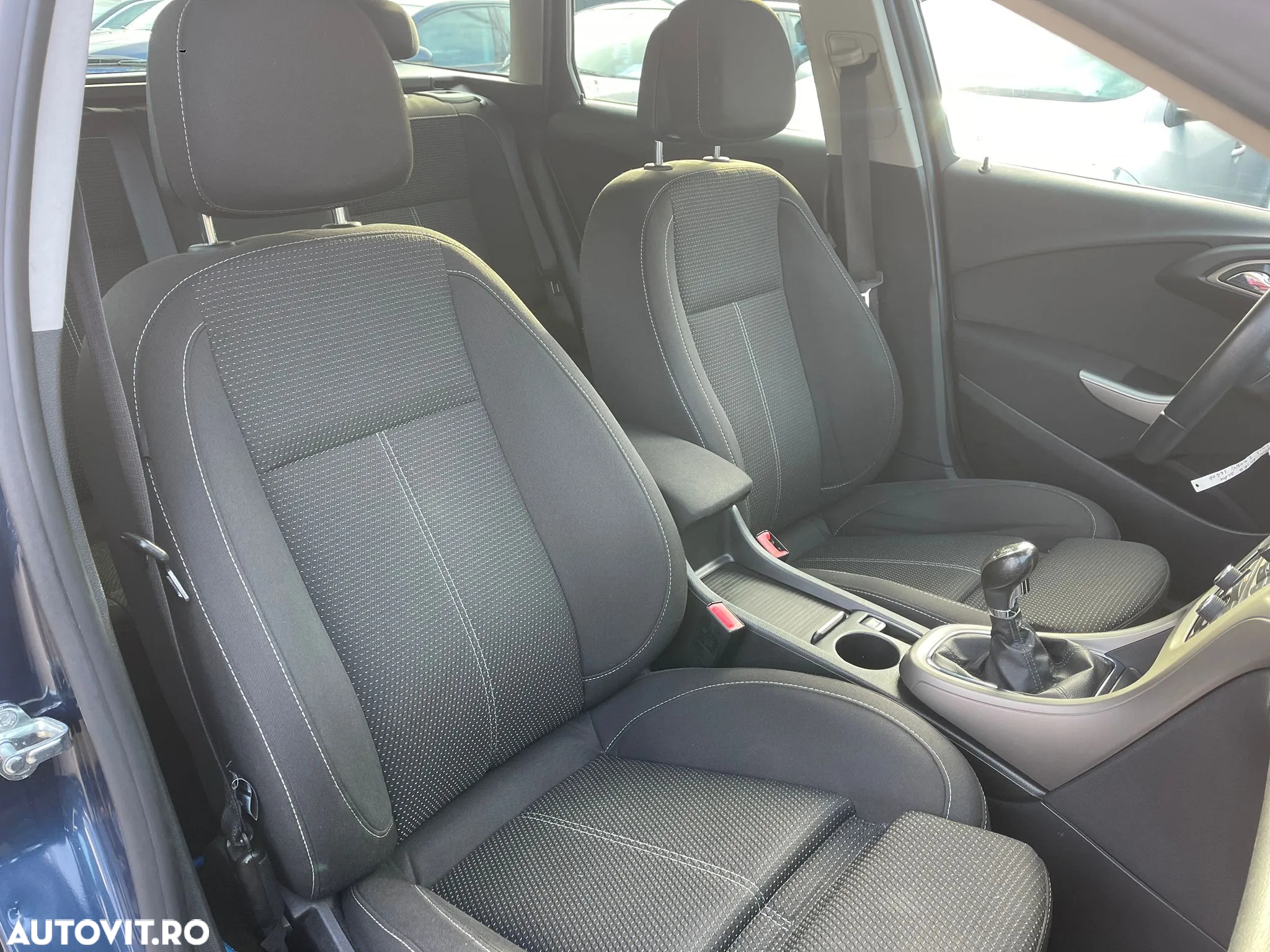 Opel Astra 2.0 CDTI DPF Edition - 6