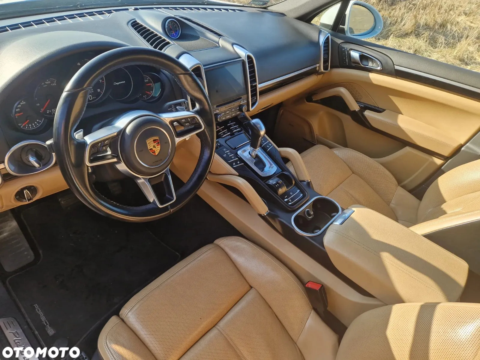 Porsche Cayenne Platinum Edition - 8