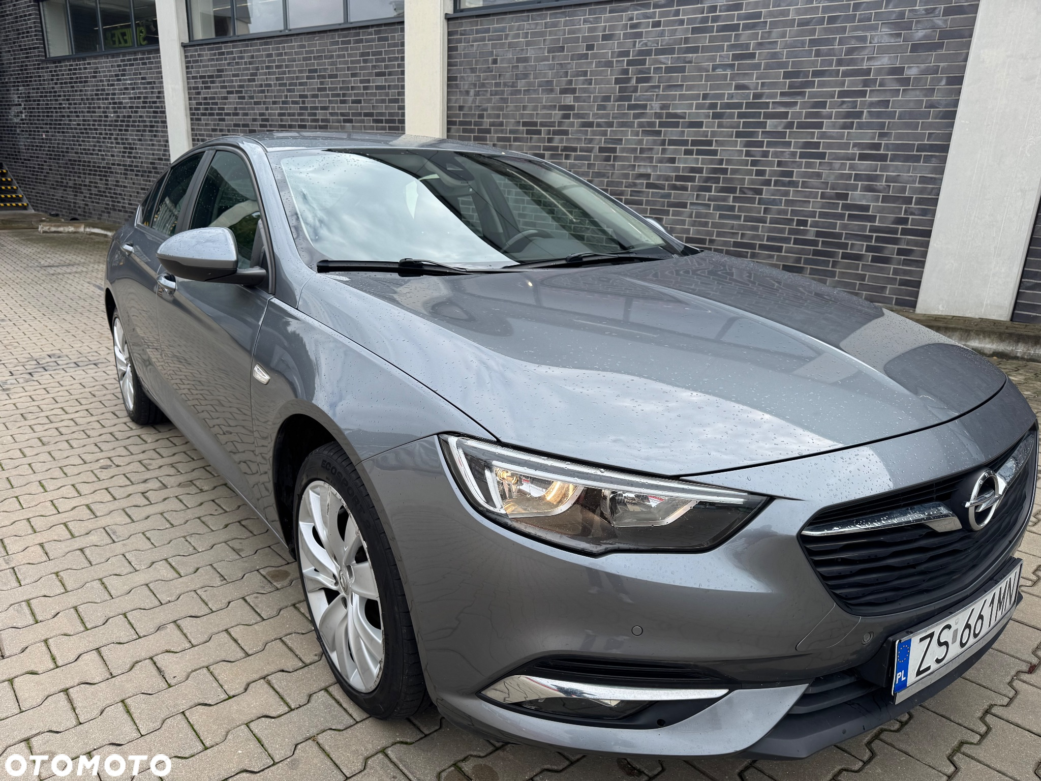 Opel Insignia 1.5 T Exclusive S&S - 11