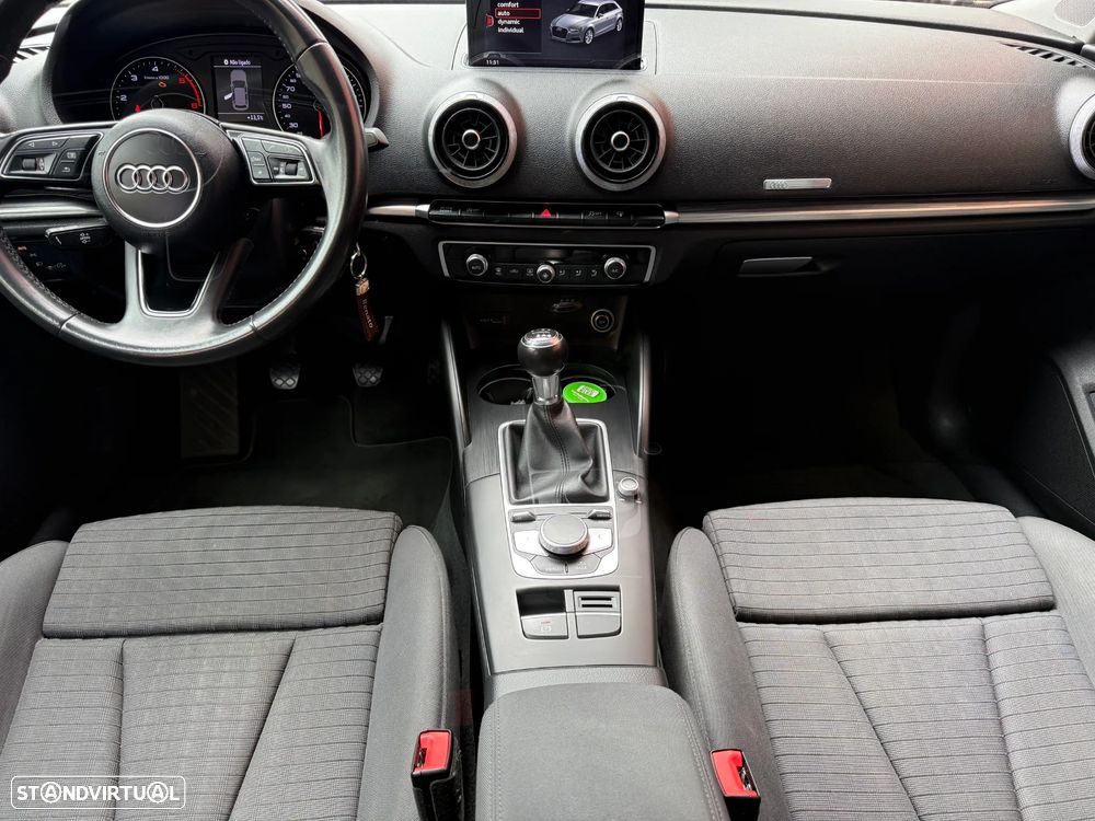 Audi A3 Sportback 1.6 TDI S-line - 6