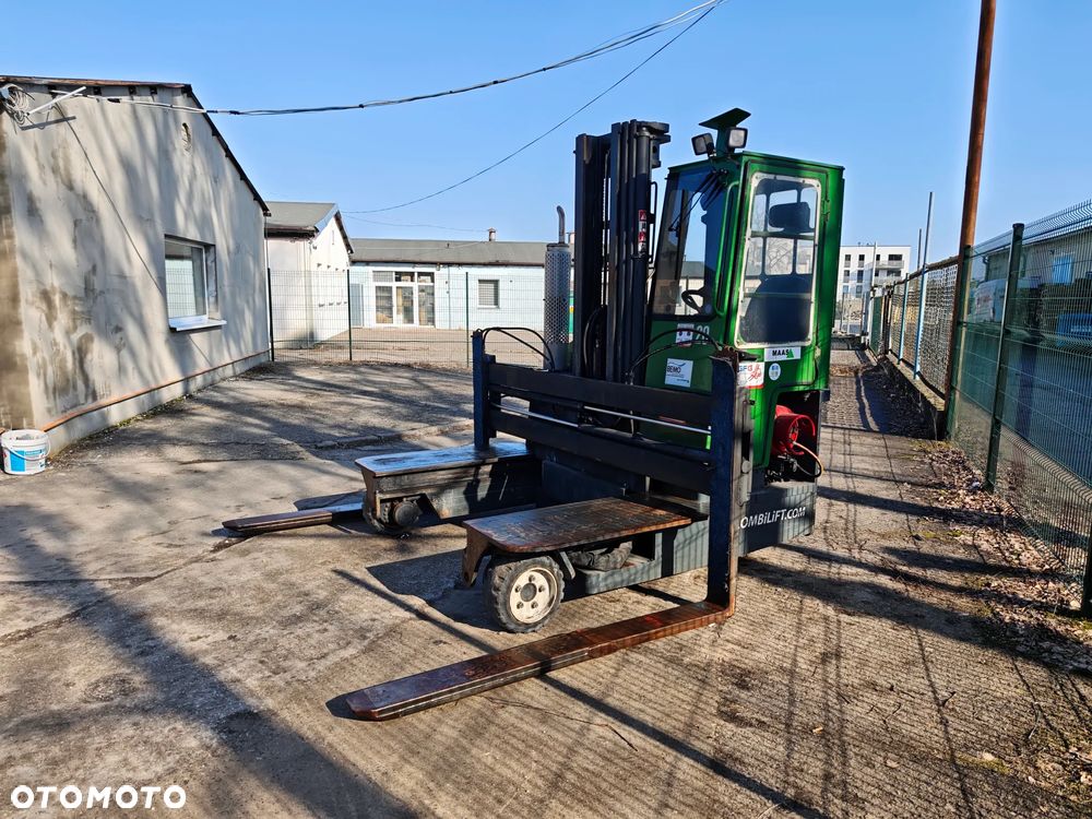 Combilift CZTEROKIERUNKOWY - WIELOKIERUNKOWY | COMBILIFT C3000 | GAS | TRIPLEX 5550MM - 2