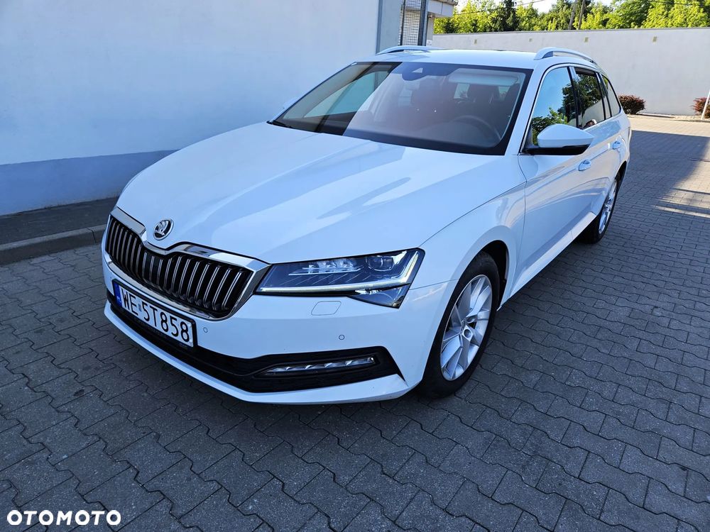 Skoda Superb 2.0 TDI SCR Style DSG - 2
