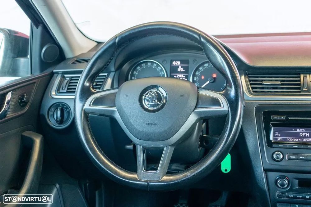 Skoda Rapid Spaceback 1.6 TDi Active - 8