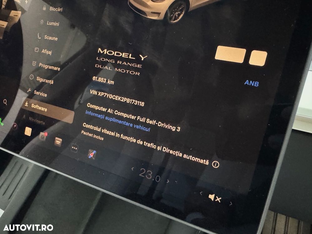 TESLA Model Y 2023 — imagine 49