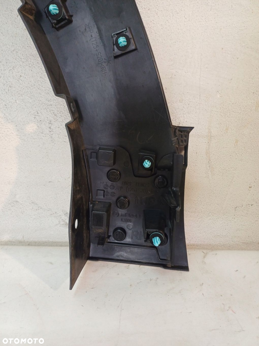 LISTWA BŁOTNIKA PRAWY PRZÓD PRZEDNIA PRAWA MAZDA MX-30 MX30 22- - 14