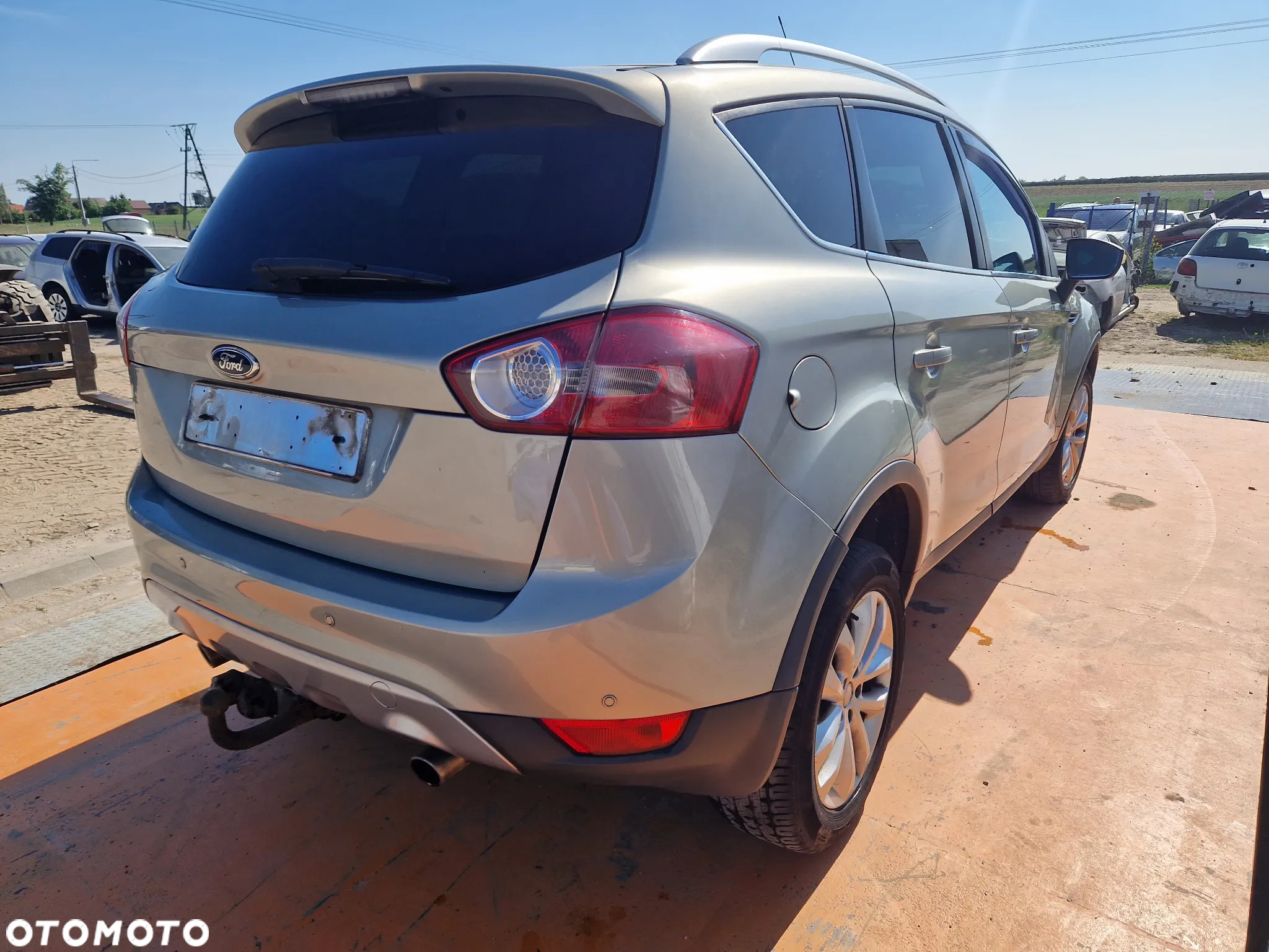 Ford KUGA I 2008-2012 Silnik 2.0 TDCi FWD G6DG UKDA136KM/100kW D4204T P8 na części drzwi maska zderzak - 2