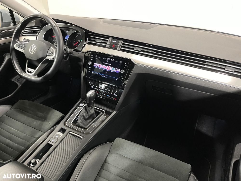 Volkswagen Passat 2.0 TDI 4Mot DSG Highline - 9