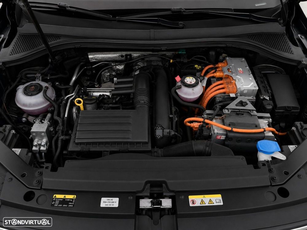 VW Tiguan 1.4 TSI eHybrid Life DSG - 32