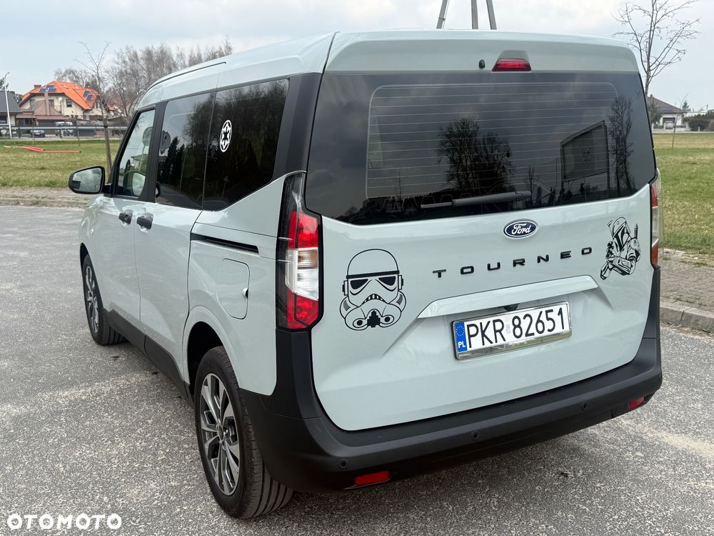 Ford Tourneo Courier - 4