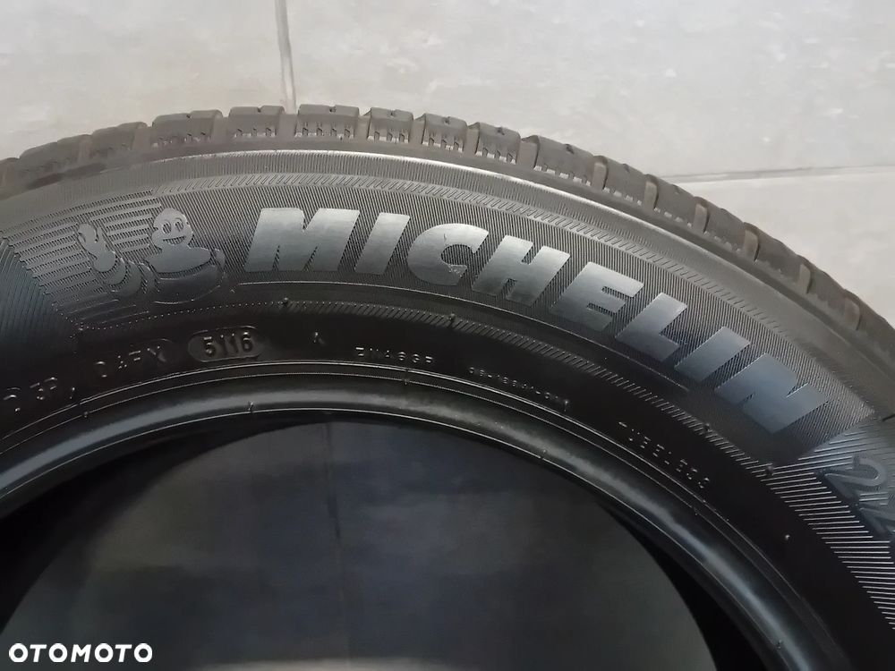 opona całoroczna Michelin Crossclimate 225/55 R 16 cali bieżnik opony 6mm - 2