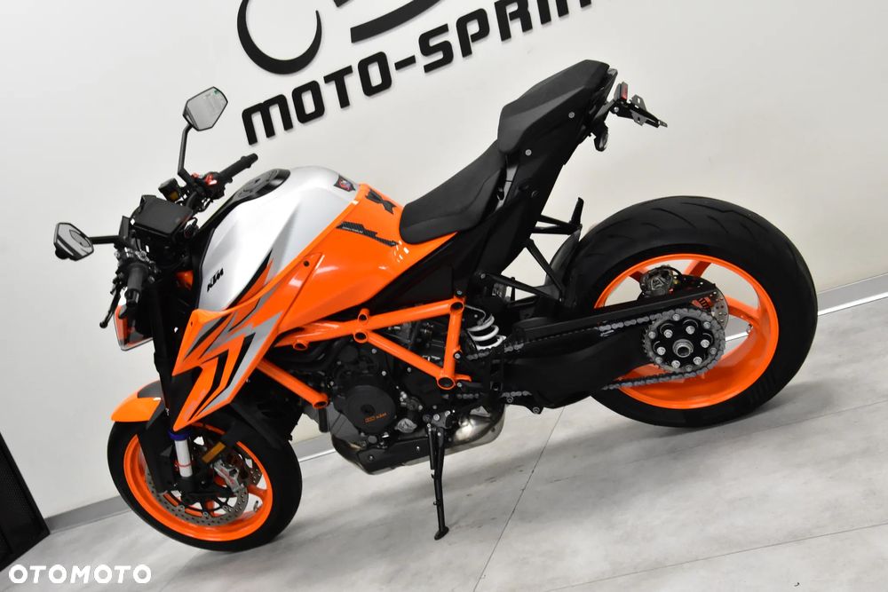 KTM Super Duke - 10