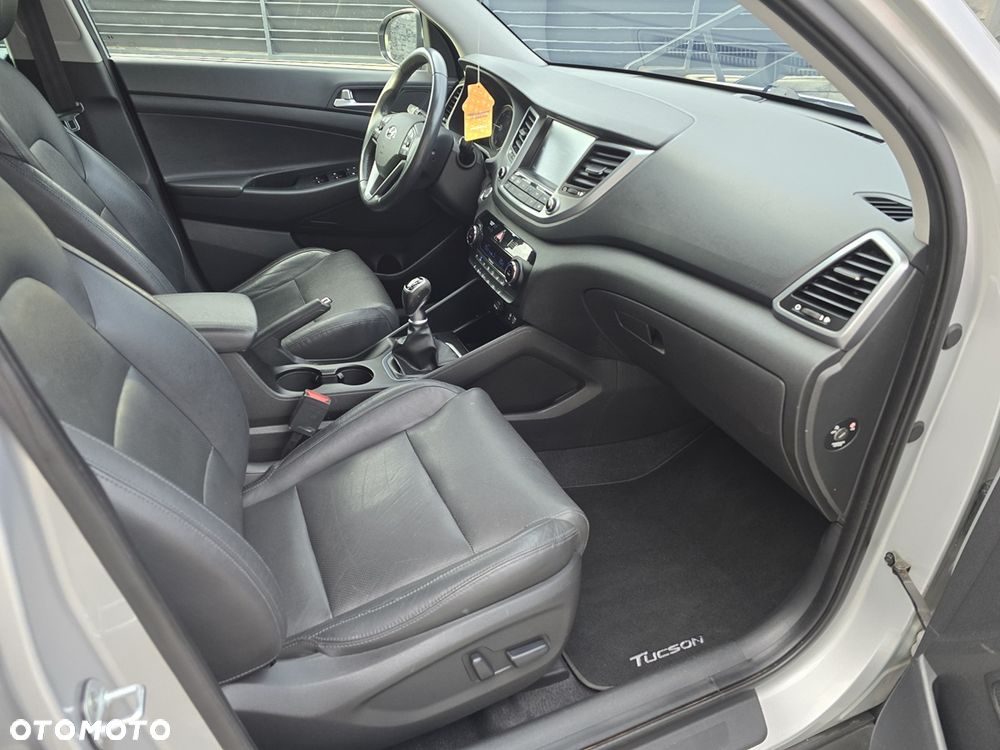 Hyundai Tucson blue 1.7 CRDi 2WD Advantage - 15