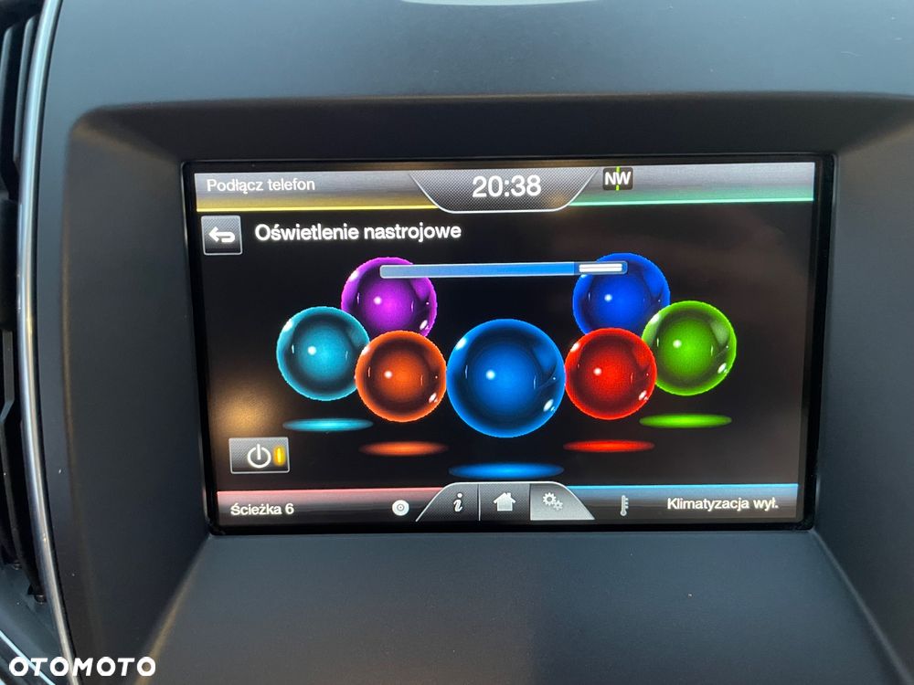 Ford S-Max - 36