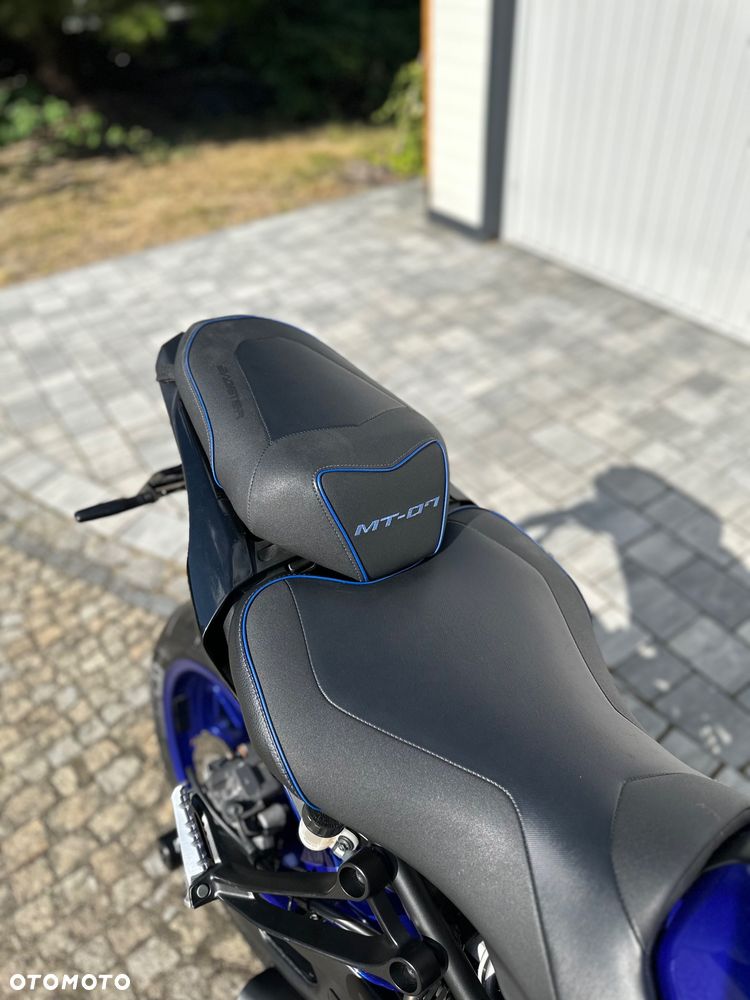 Yamaha MT - 6