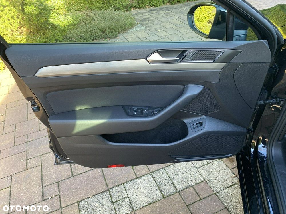 Volkswagen Passat 1.5 TSI EVO Essence - 31