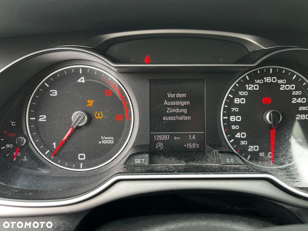 Audi A4 Avant 2.0 TDI DPF quattro Ambiente - 9