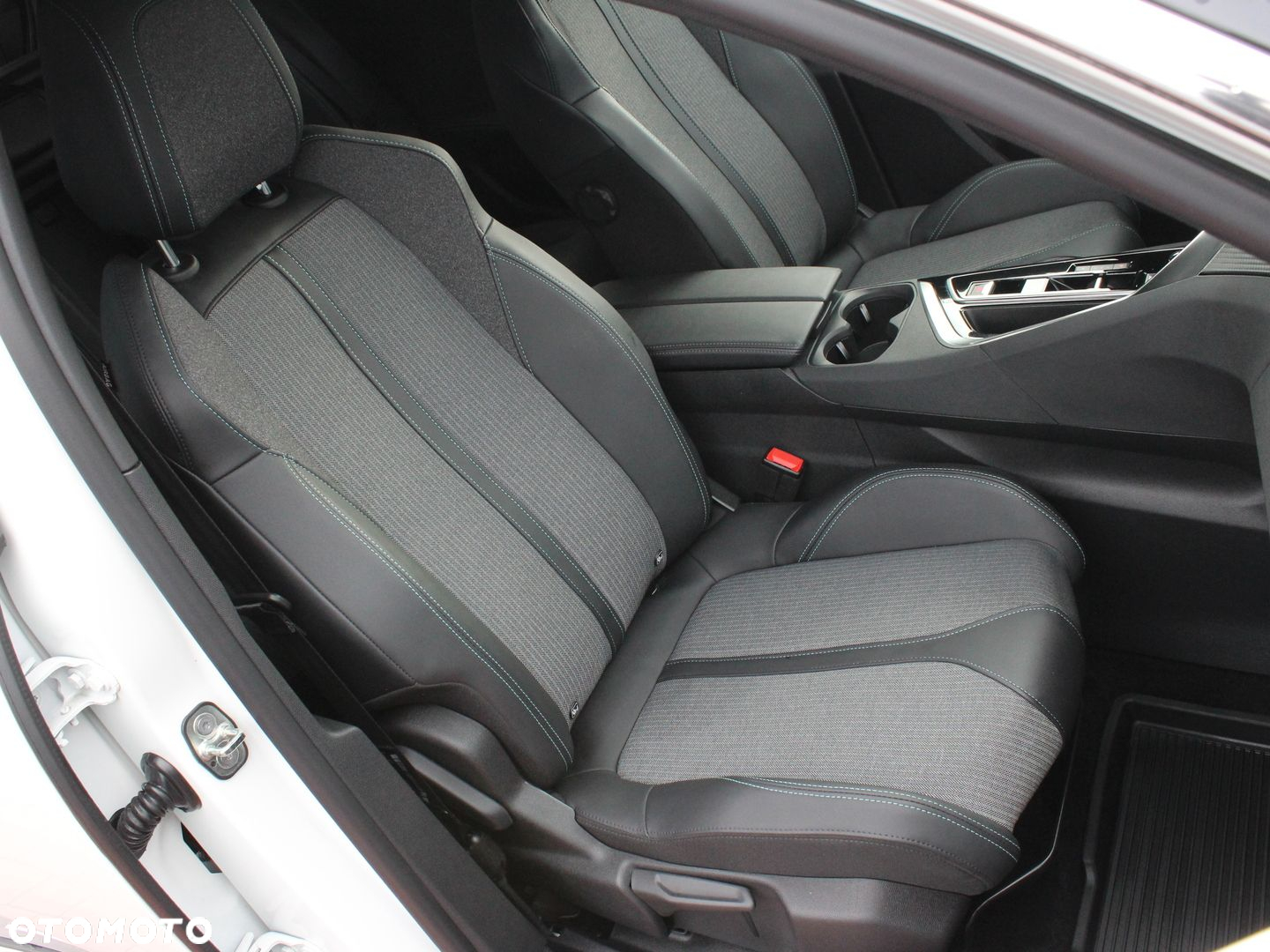Peugeot 3008 - 12