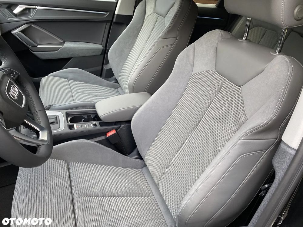 Audi Q3 35 TFSI mHEV S-Line S tronic - 15