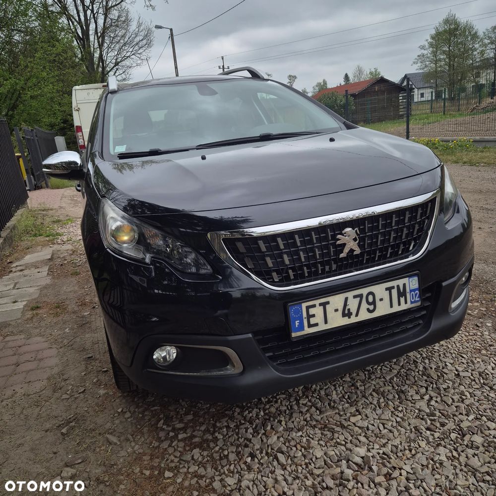 Peugeot 2008 1.2 Pure Tech Style EU6 - 2