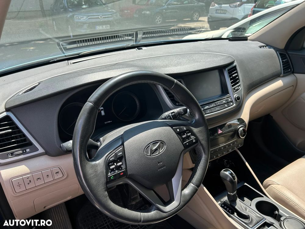 Hyundai Tucson 2.0 CRDI 4WD 6AT Luxury Pack+ - 8