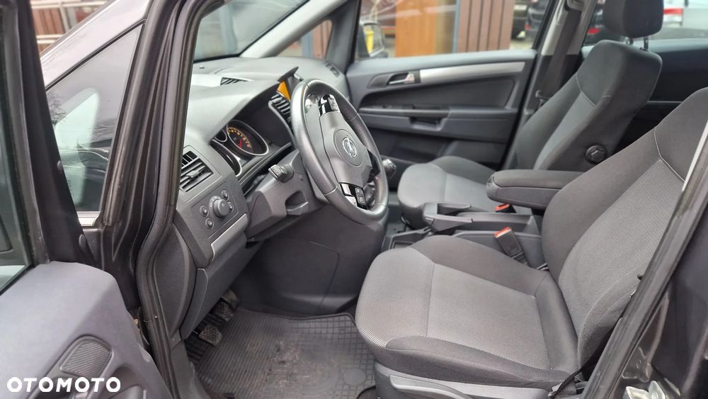 Opel Zafira - 21