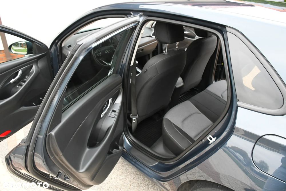 Hyundai i30 1.5 DPI Comfort - 23