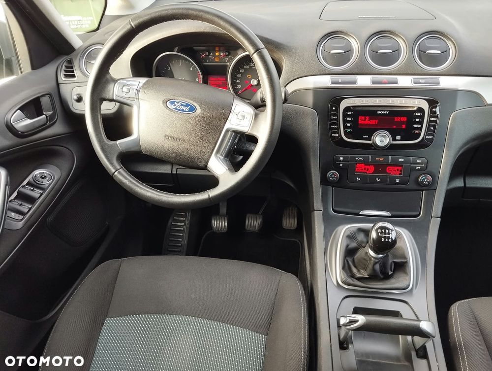 Ford Galaxy 2.0 TDCi Titanium - 9