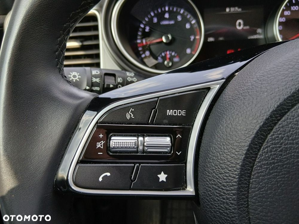Kia Ceed 1.5 T-GDI M - 19