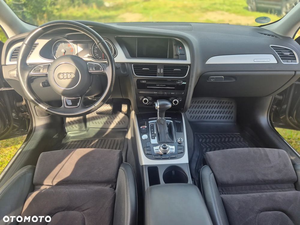 Audi A4 Allroad - 38