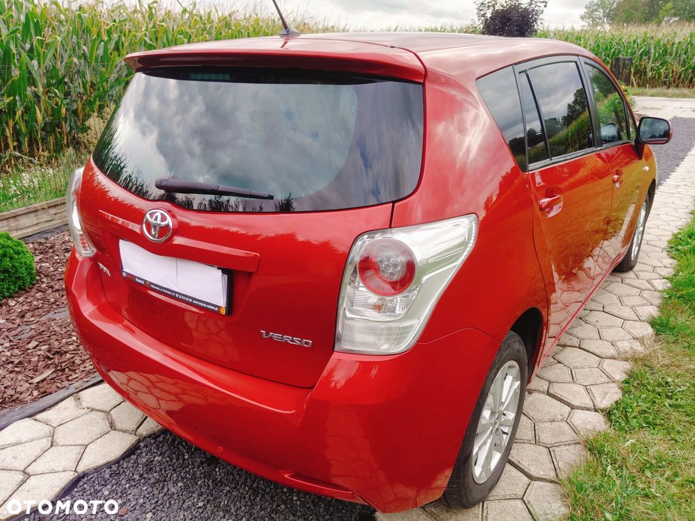 Toyota Verso 1.8 5-Sitzer Comfort - 4