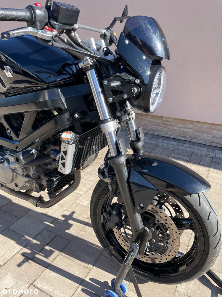 Suzuki SV - 7