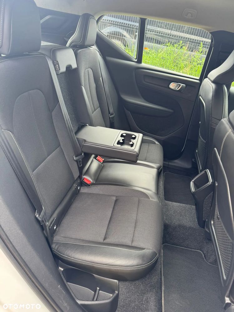 Volvo XC 40 - 20