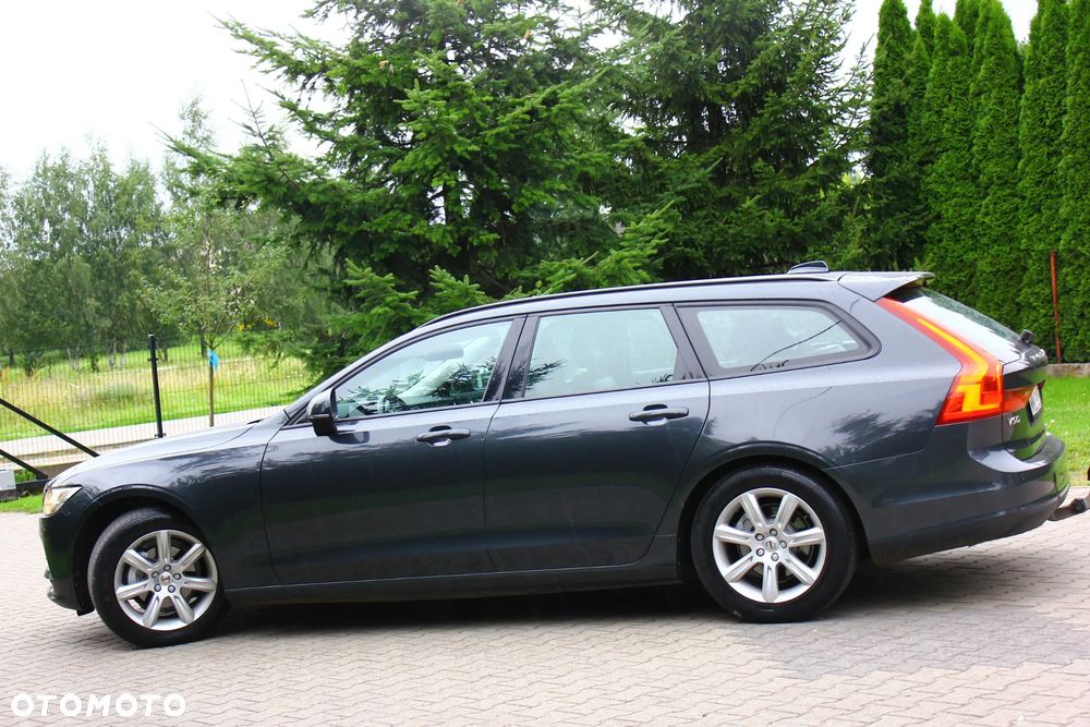 Volvo V90 D3 Momentum - 6