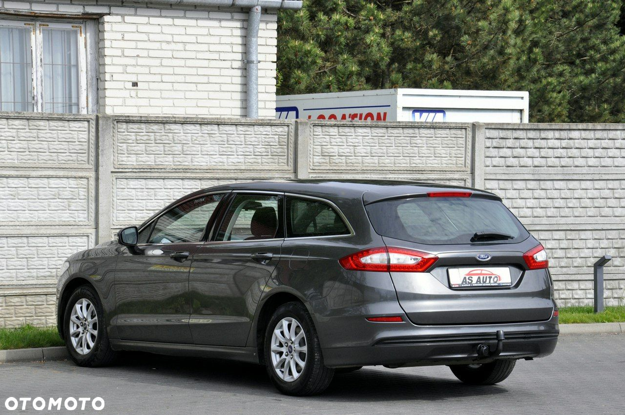 Ford Mondeo - 34