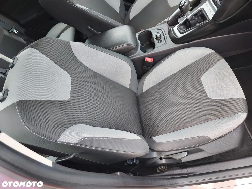 Ford Focus 1.0 EcoBoost Start-Stopp-System Titanium - 27