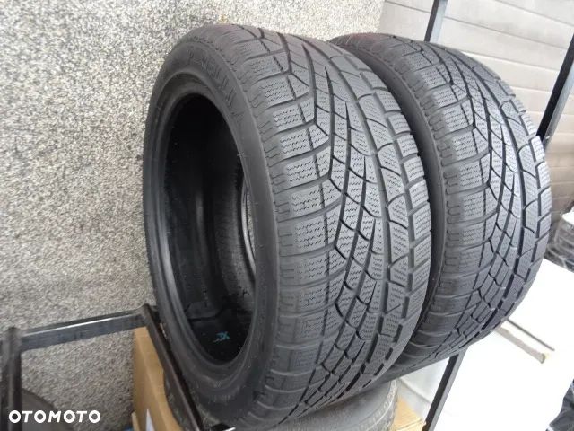235/45/R17 94H Pirelli Winter Sotto Zero W210 - 2