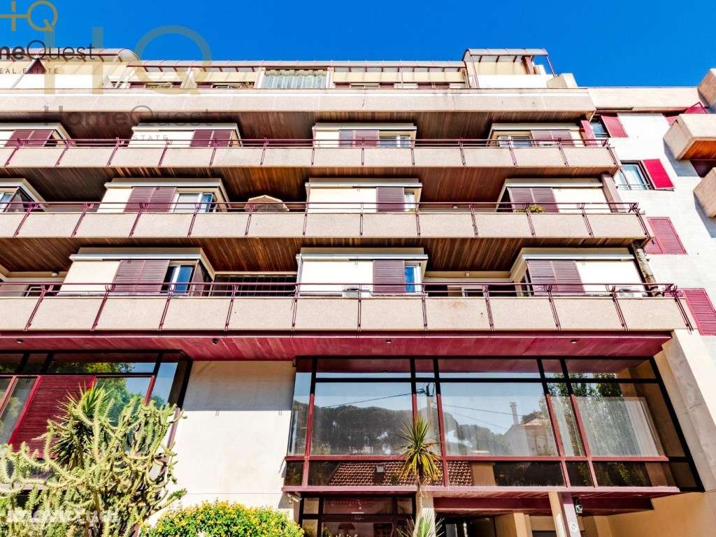 Apartamento T4 com Varandas e Piscina a 100m da Praia do Tamariz - ... - Grande imagem: 2/20