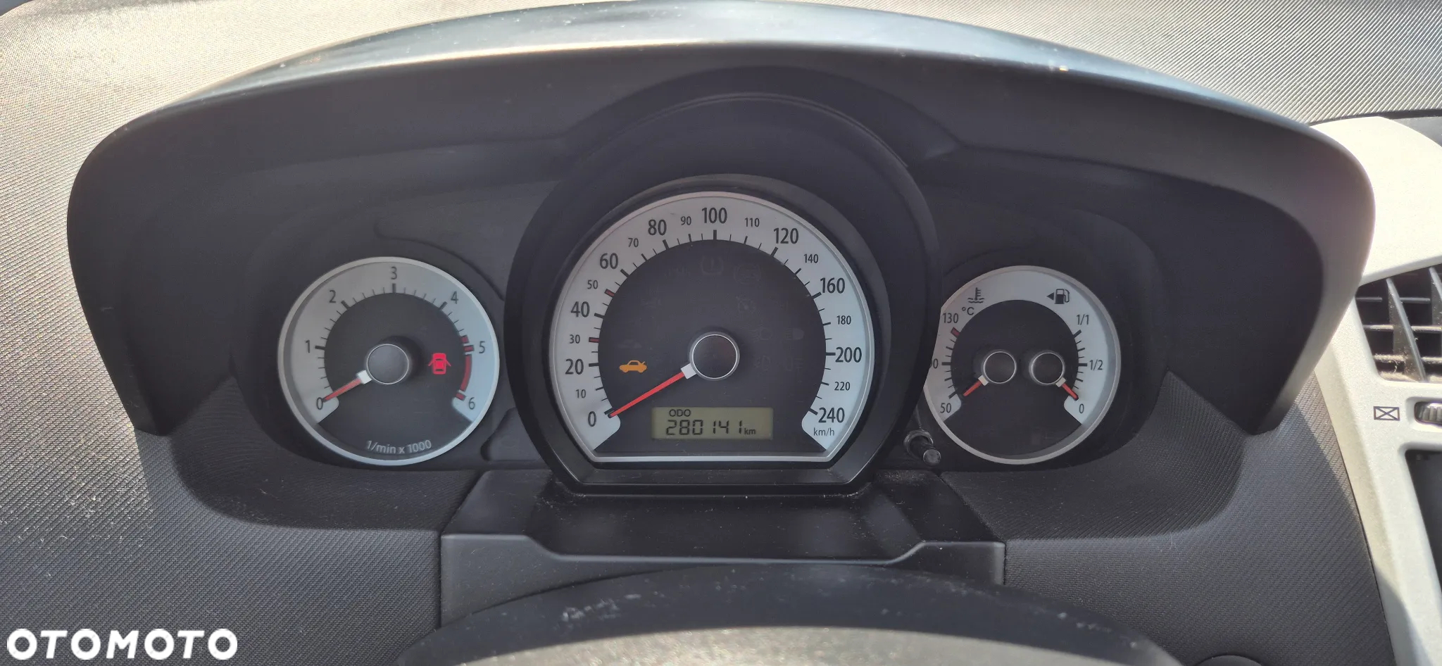 Kia Ceed 1.6 CRDi SW ISG Business Line - 11