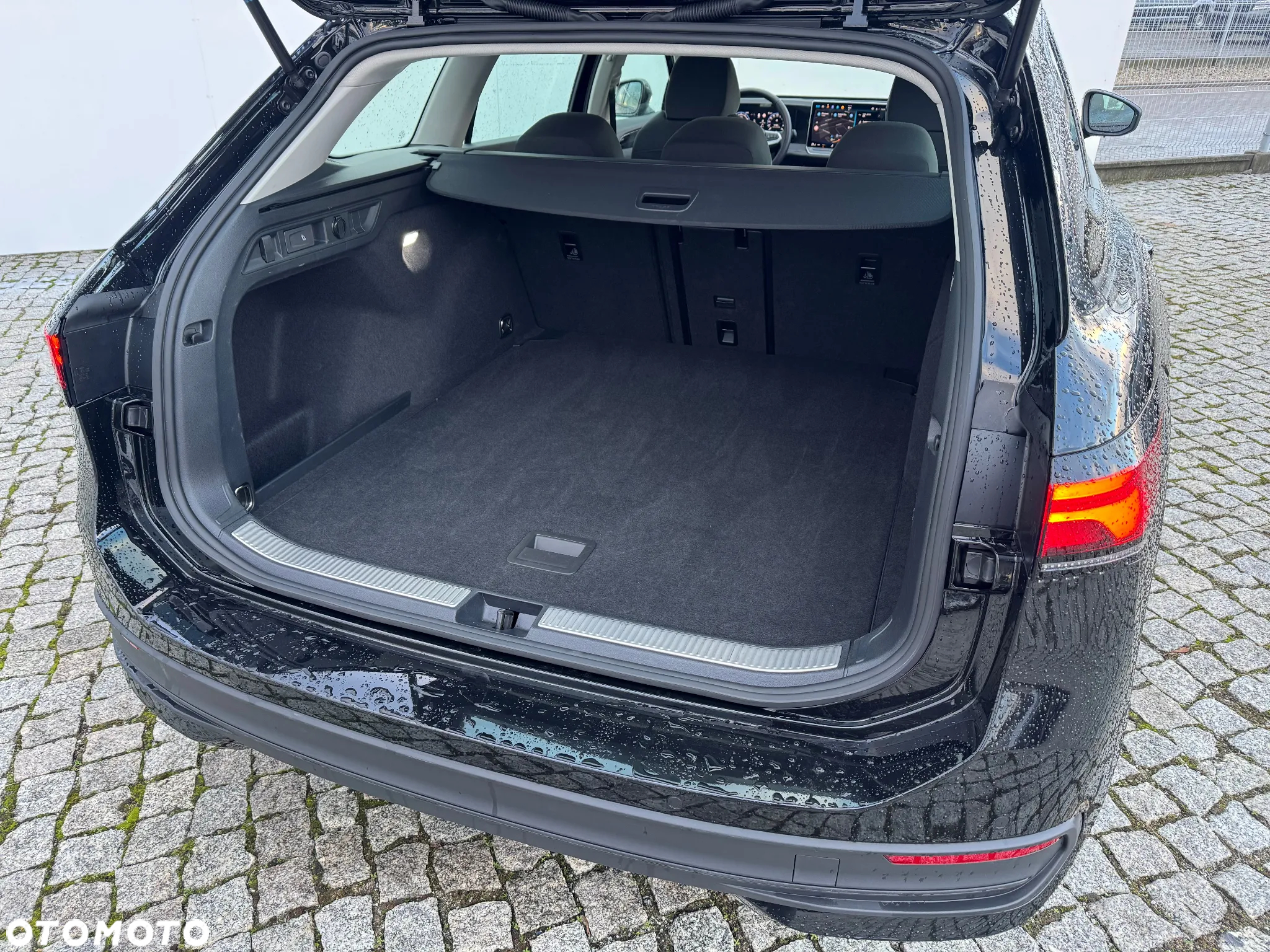 Volkswagen Passat - 20