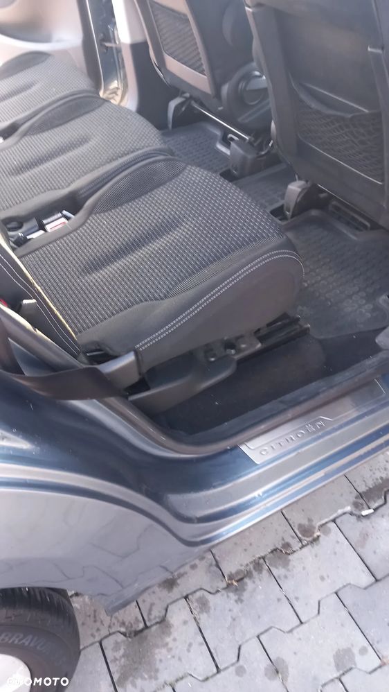 Citroën C4 Grand Picasso - 13
