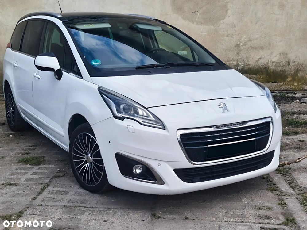 Peugeot 5008 - 6