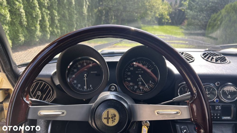 Alfa Romeo Spider - 27