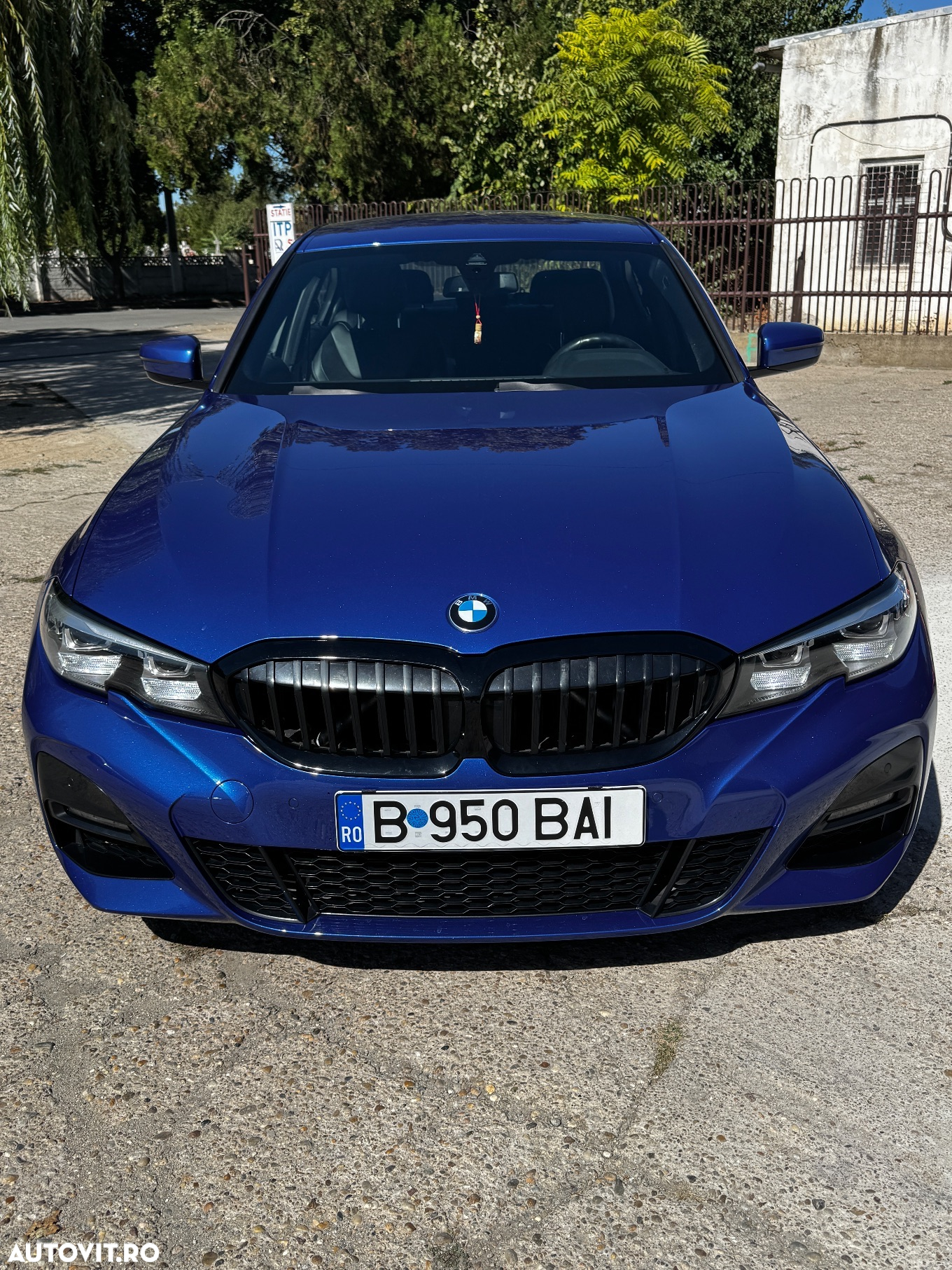 BMW Seria 3 320i AT - 2