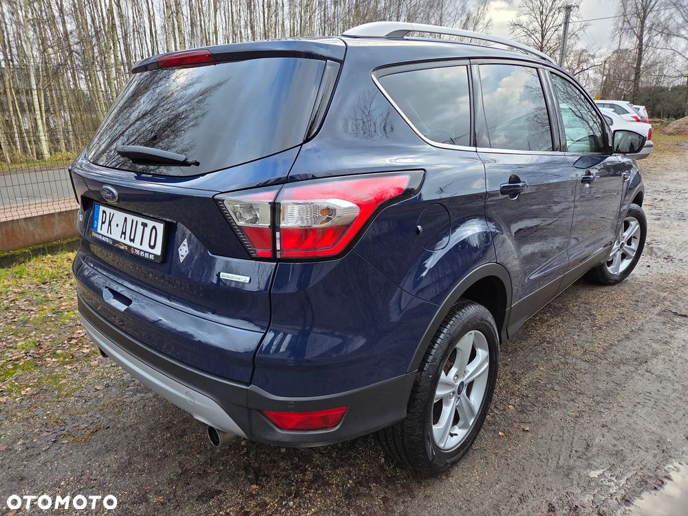 Ford Kuga 1.5 EcoBoost 2x4 Trend - 29