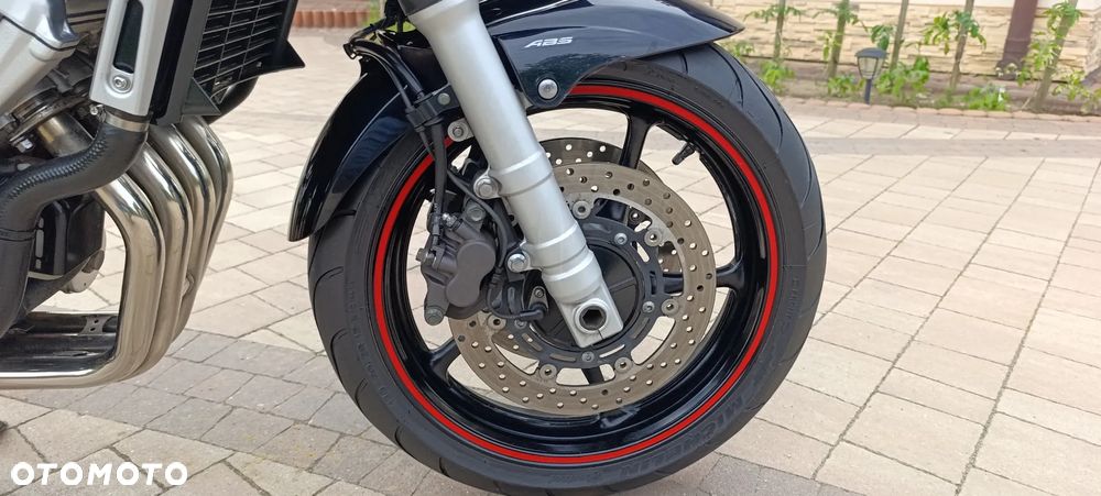 Yamaha FZ - 30