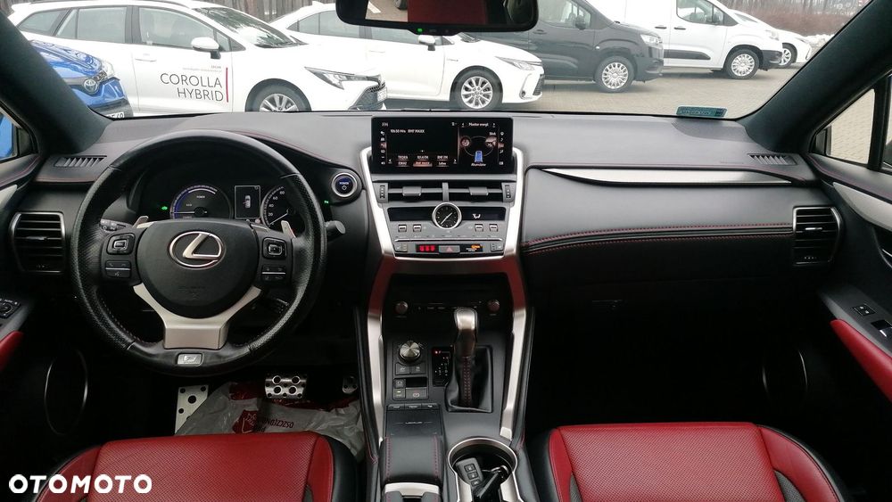 Lexus NX 300h F Sport Edition AWD - 13