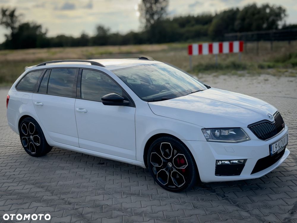 Skoda Octavia 2.0 TSI RS 230 DSG - 2