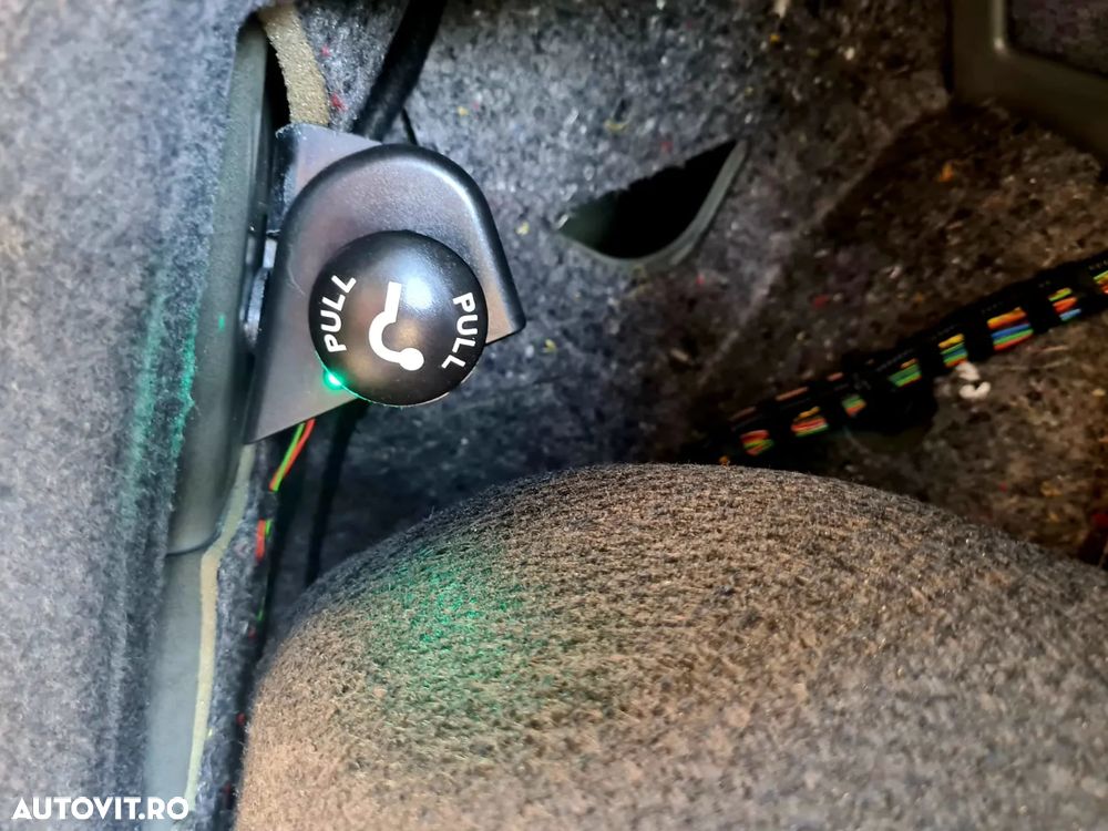 Audi Q3 2.0 TDI sport - 23
